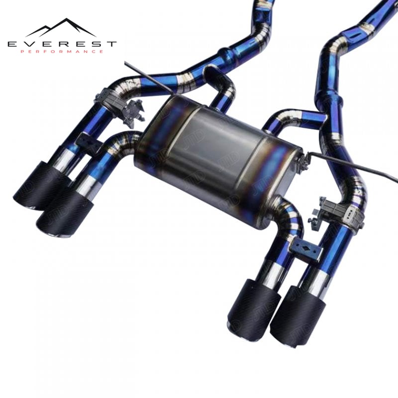 BMW F82 M4 Exhaust System (Style 1) — photo 1