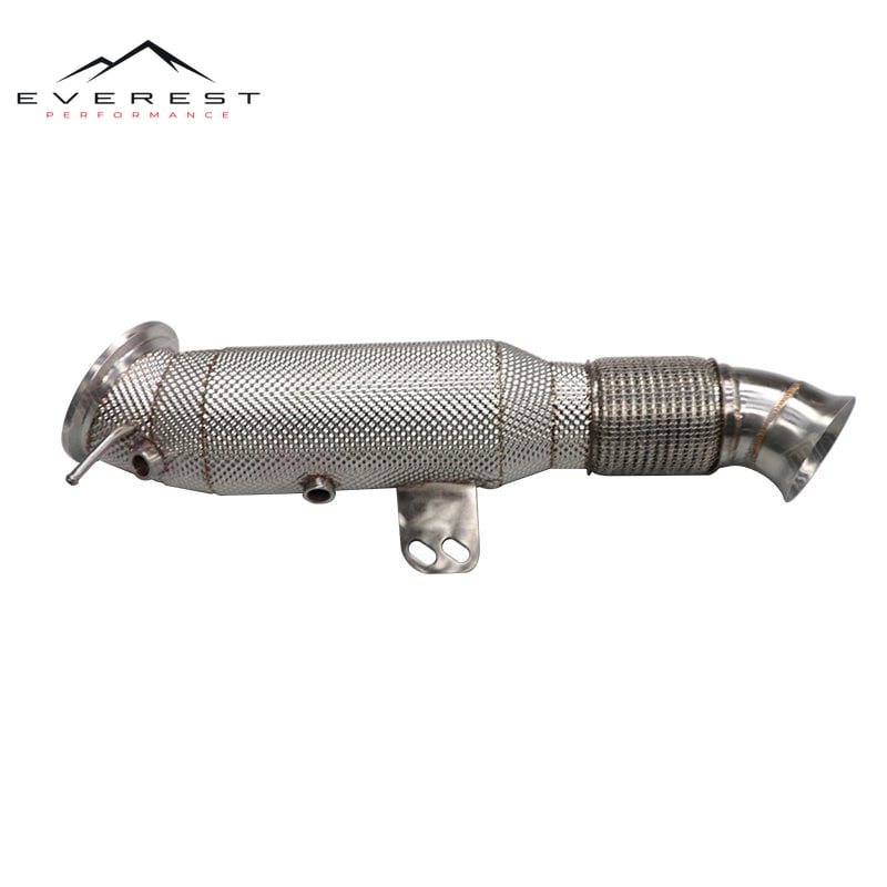 BMW G05 X5 40i Downpipe — photo 1